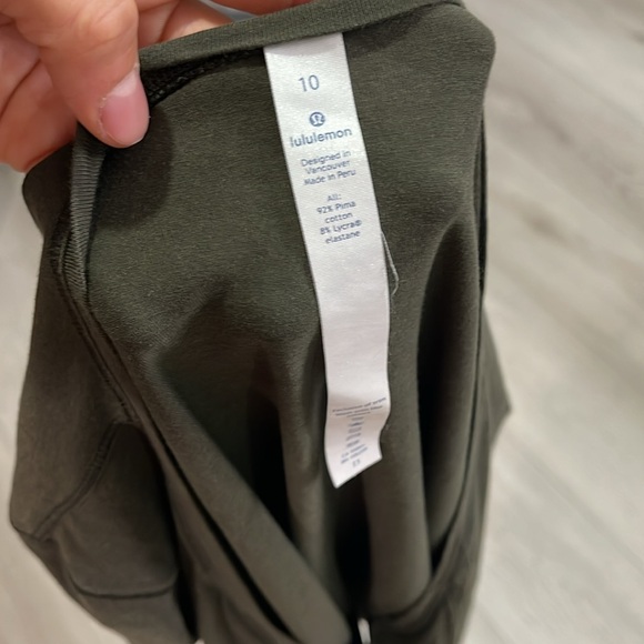 Lululemon short sleeve - Picture 5 of 5